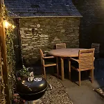 Riverside With Secure Bike Storage