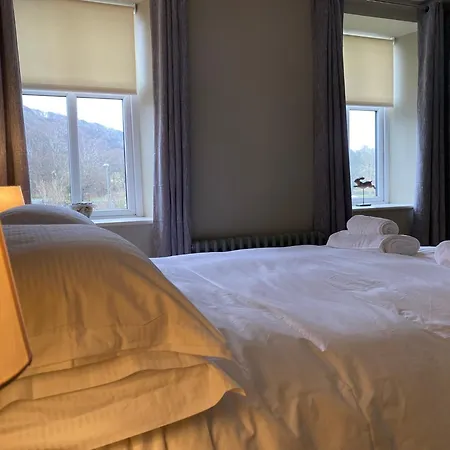 בית נופש Riverside With Secure Bike Storage