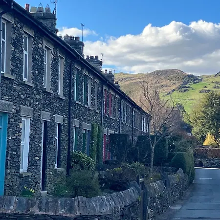 Riverside With Secure Bike Storage בית נופש *